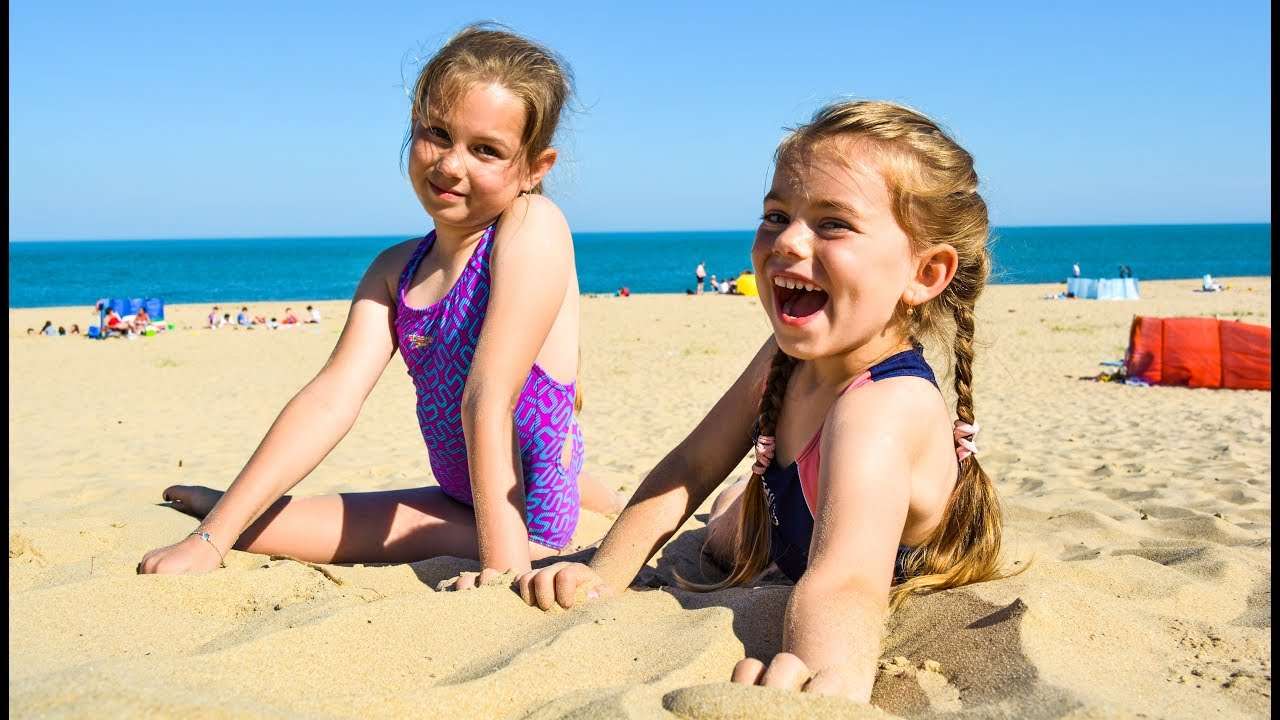 Guide to Buying the Perfect Pair for Your Beach Kids