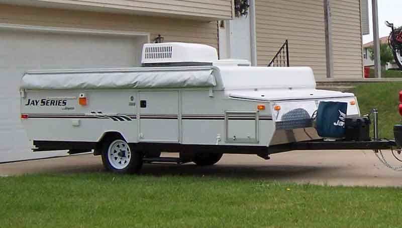 What are the Benefits of a Pop-Up Camper?
