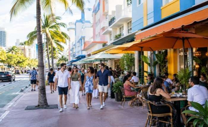 How to Build a Miami Florida Food Crawl Around Neighborhoods Budgets and Seasonal Events